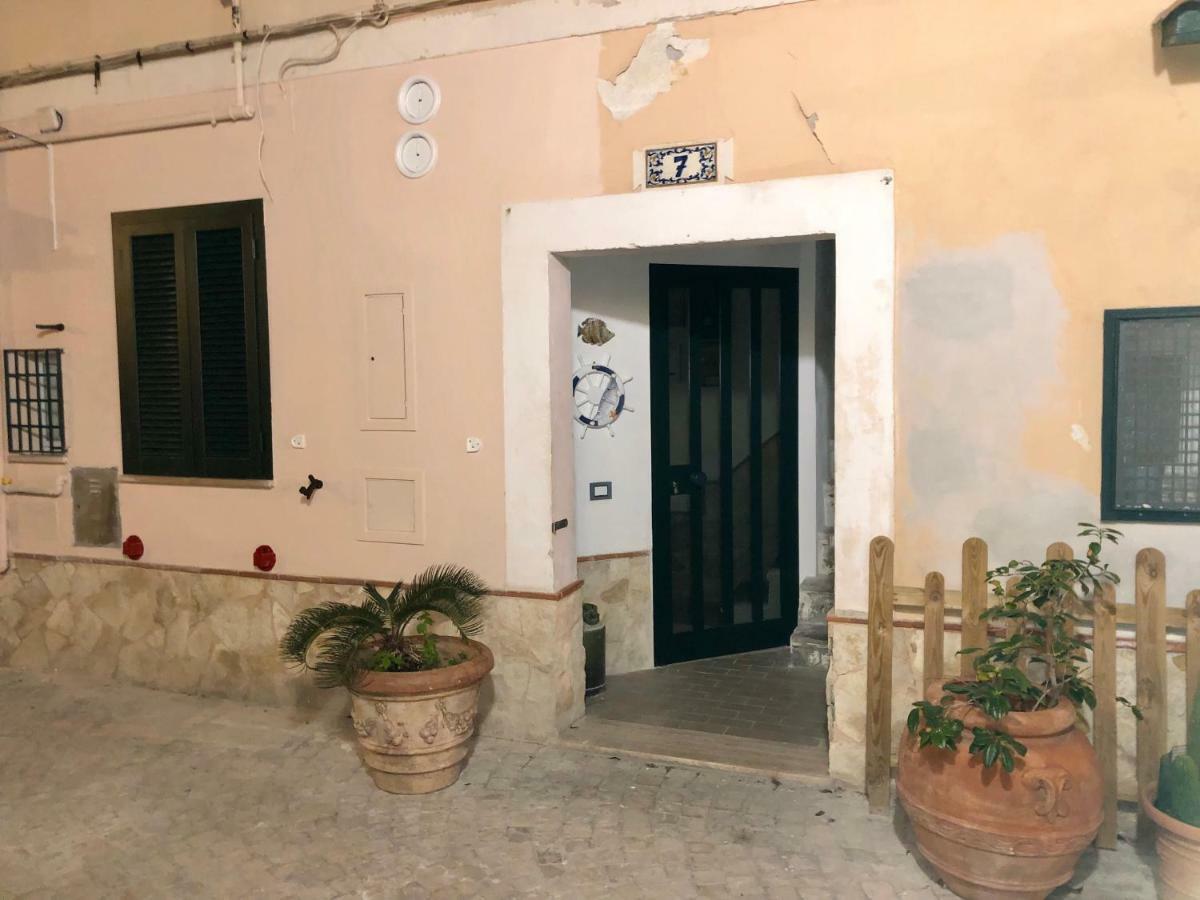 Ferienwohnung Vicolo Dei Pescatori Terracina Exterior foto