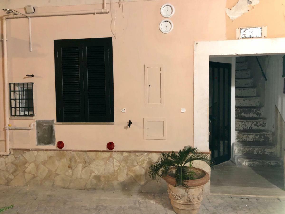 Ferienwohnung Vicolo Dei Pescatori Terracina Exterior foto